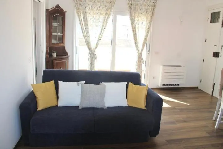 Bright Apartment With City View Olbia
